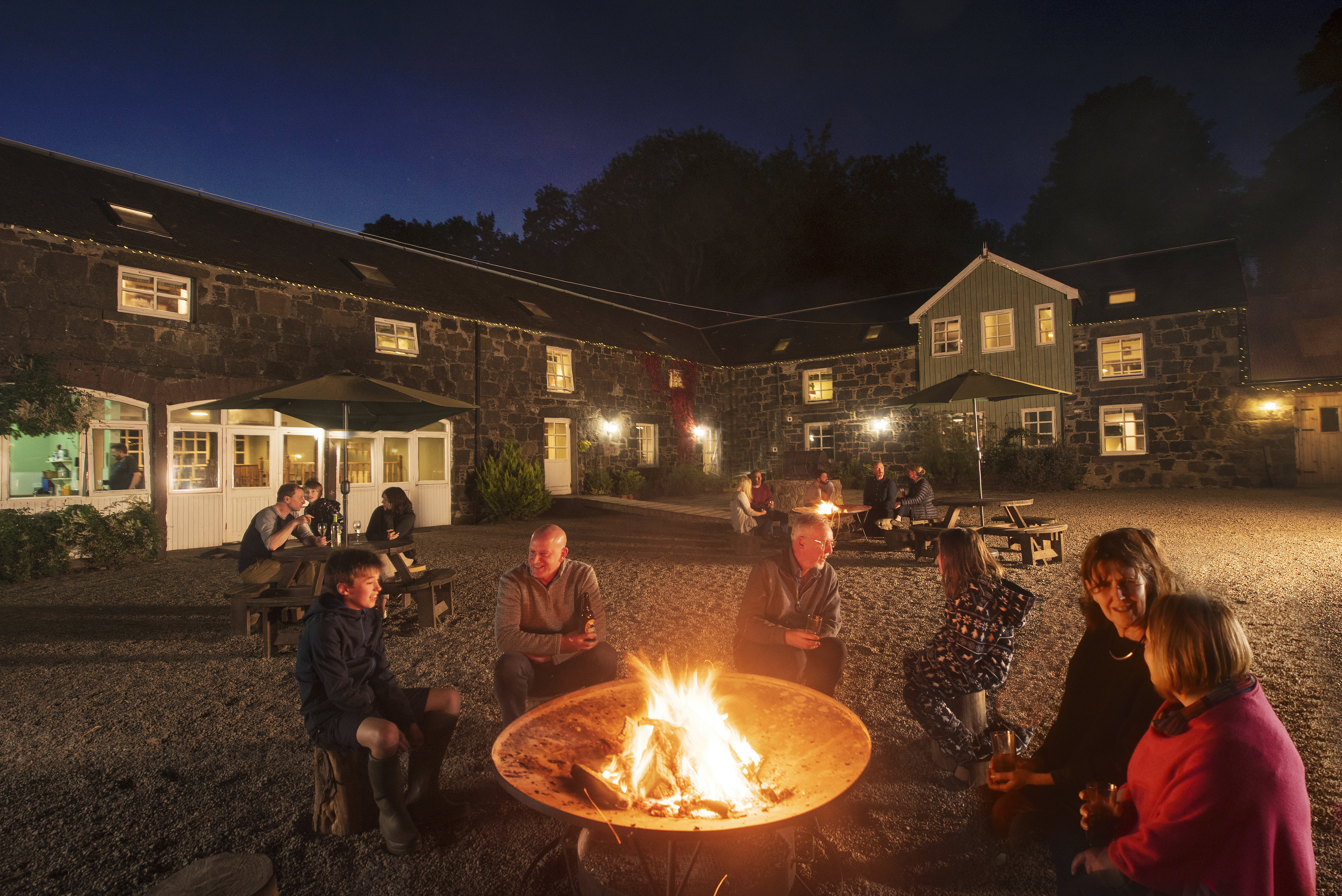 Comrie Croft Farm with Outdoor Fire Pit